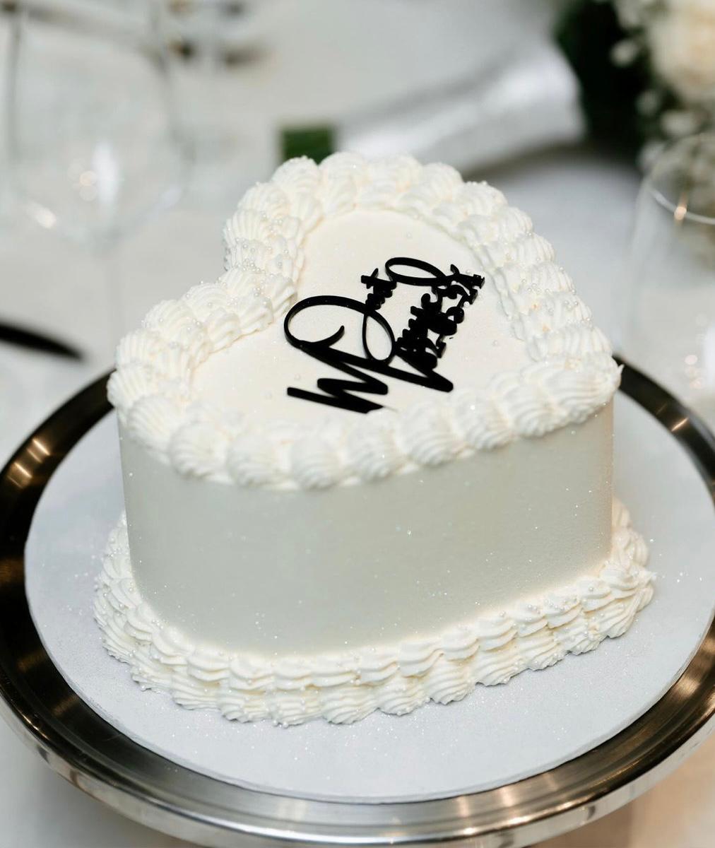 White heart - Baked By Opy